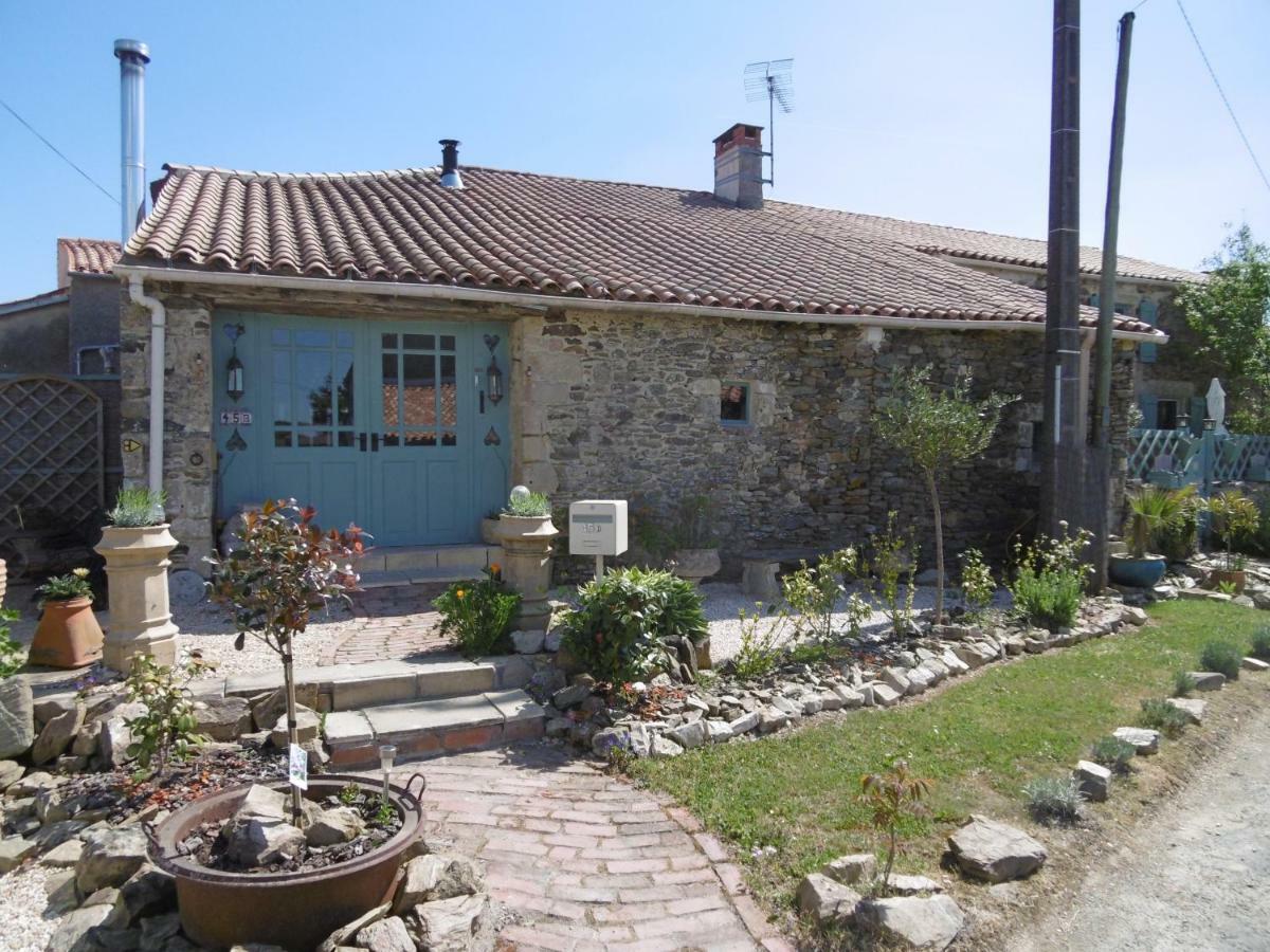 Bed and Breakfast Alba Melusine Vouvant Экстерьер фото